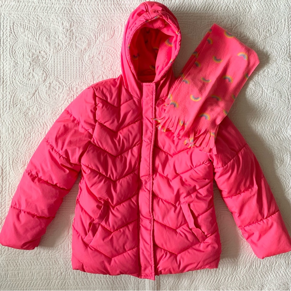 Pink winter coat with matching scarf (14/16)